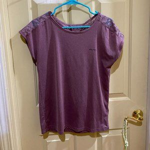 Columbia small pink short sleeve tee